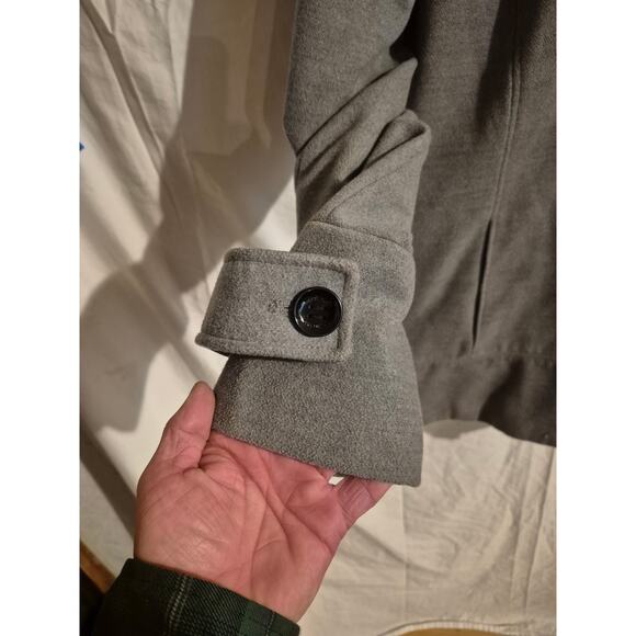 CALVIN KLEIN Toggle Coat with Removable Faux Fur Hood Size M /L. - Picture 6 of 12